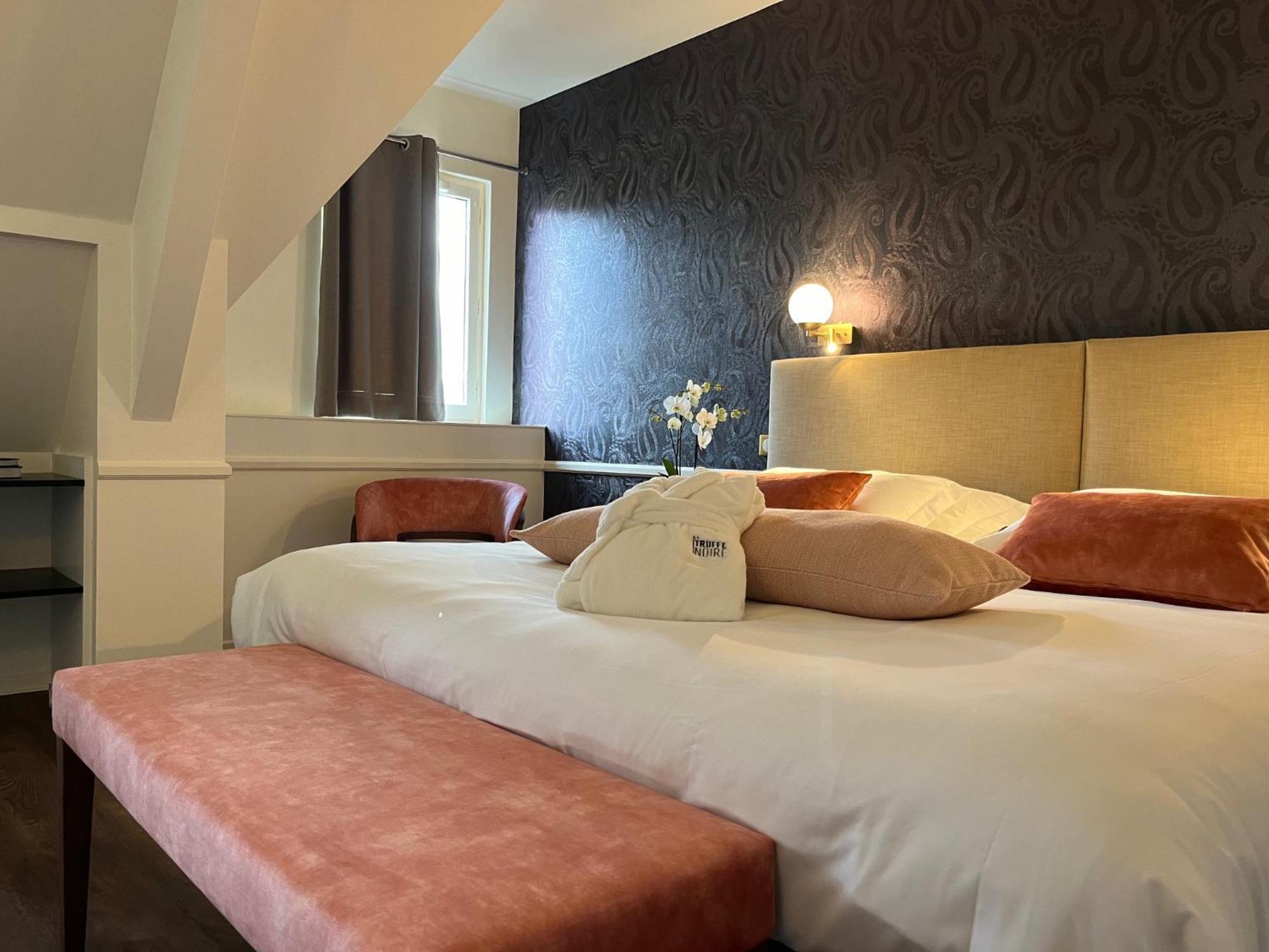 Hotel La Truffe Noire Brive-la-Gaillarde Exteriér fotografie